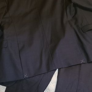 Navy Single-Breasted JosA.Bank Suit